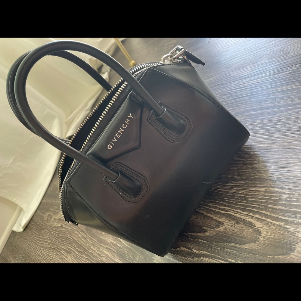 Givenchy Antigone mini